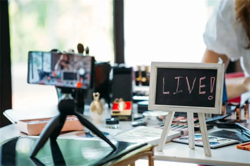 抖音直播间招工是真的吗？揭秘真相！！